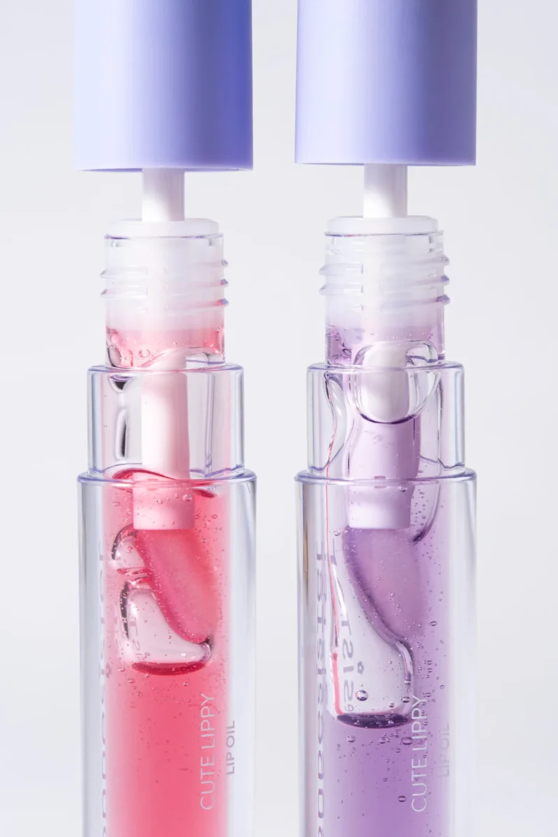 BLONDESISTER lūpų aliejus “Red Fruits – bespalvis uogų kvapo”, 2,5 ml Dekoratyvinė kosmetika 21