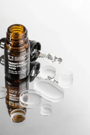 NAKTINIS PILINGAS SU FITINO RŪGŠTIMI 2×5 ml Šveitikliai 2